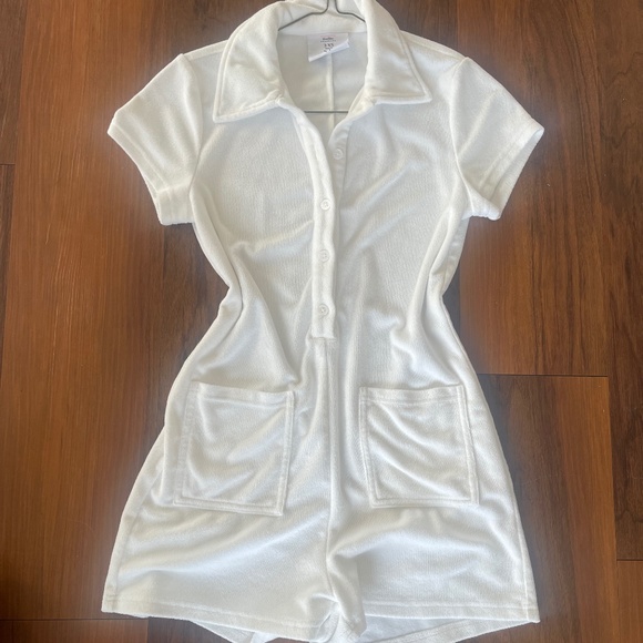 House of Wallace Bondi Seashell White Romper Terry Cloth Cover Up - Picture 1 of 8